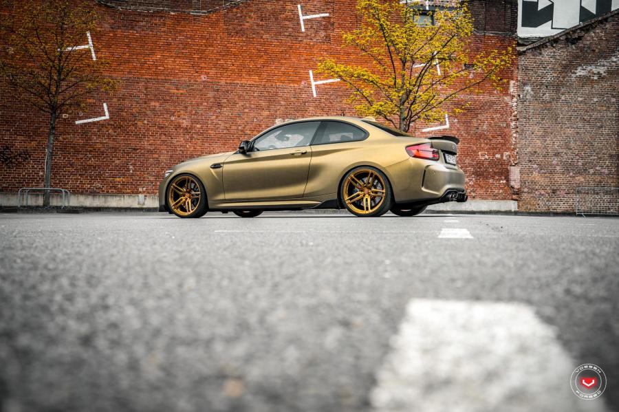  BMW M2 Coupe on Vossen Wheels (HC-1) 2019 года  (фото 22 из 22)